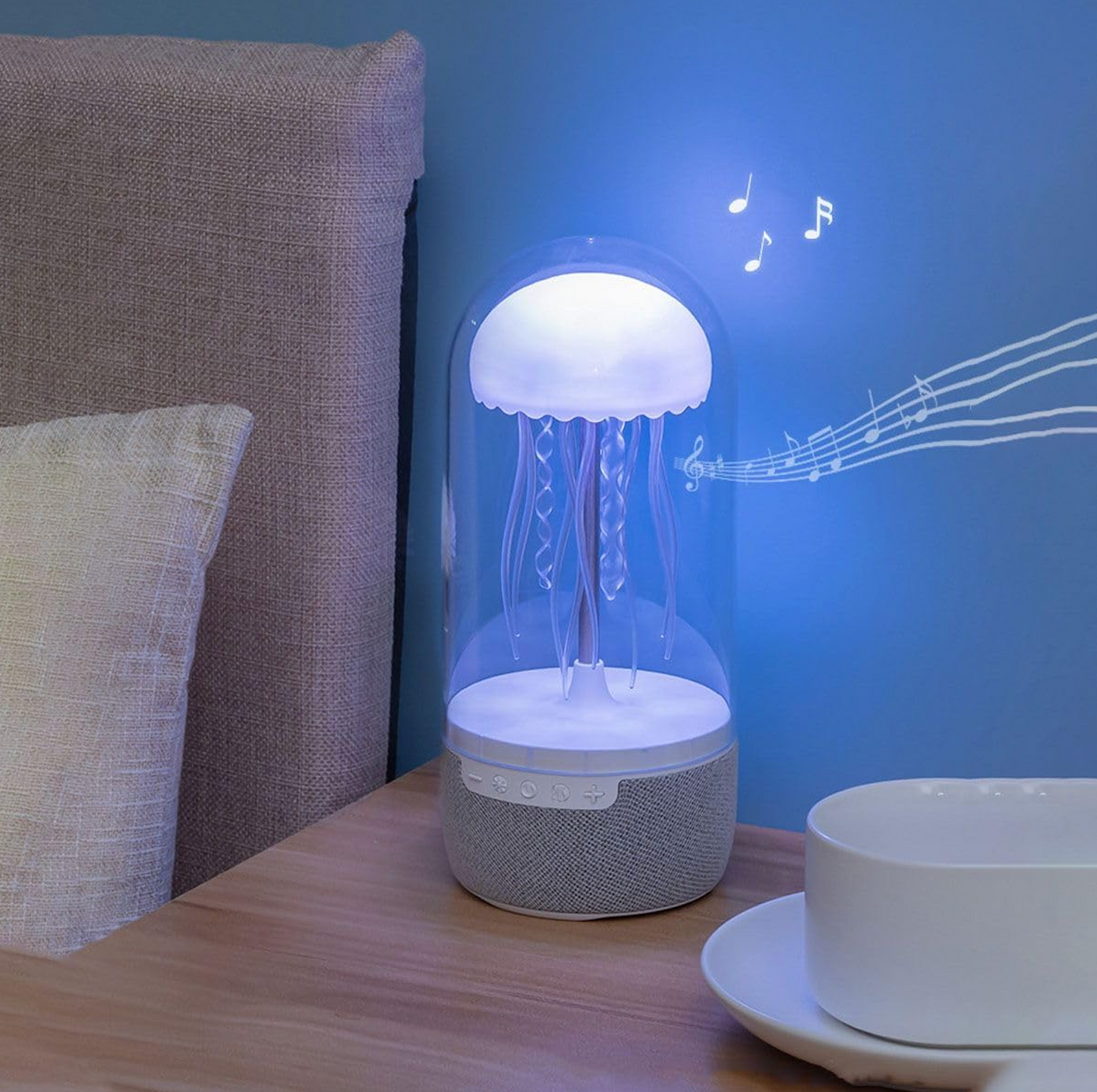 Rotujúca LED lampa s integrovaným reproduktorom