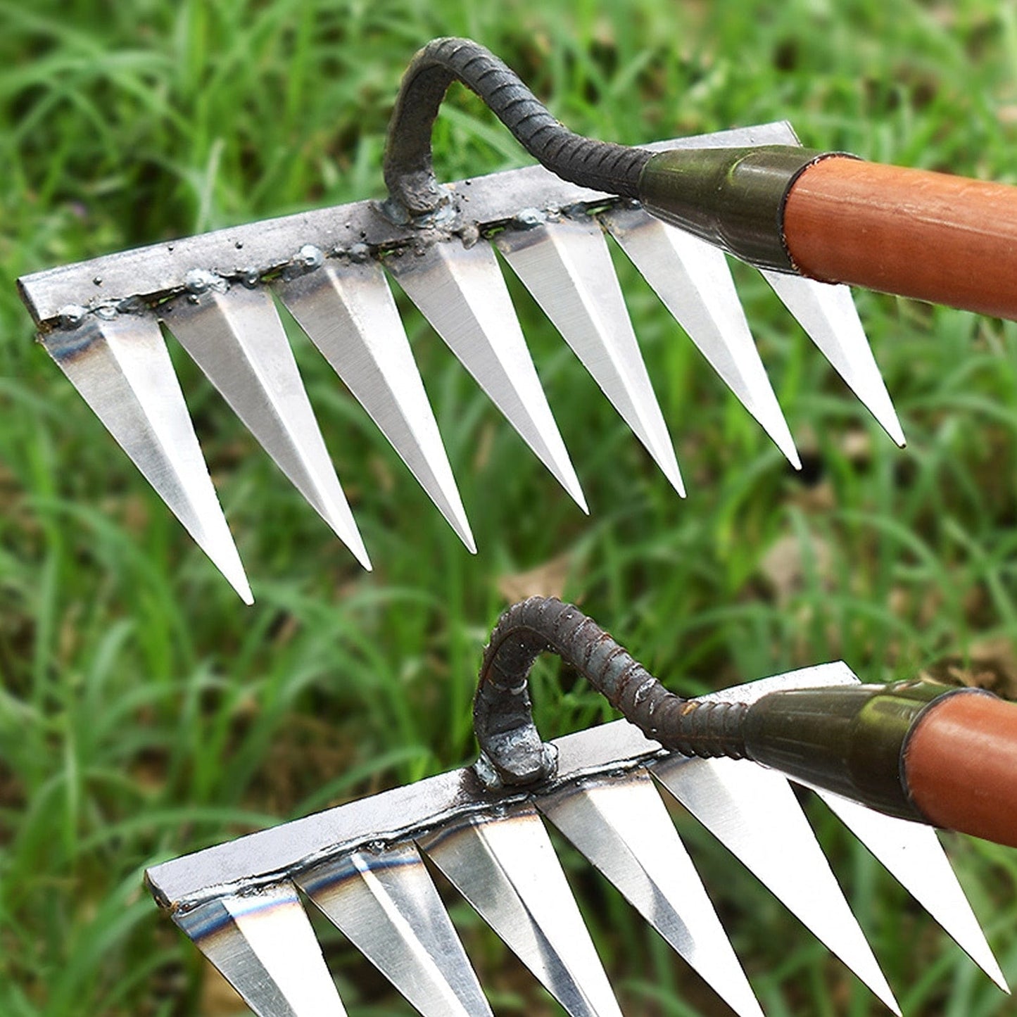 Revolutionary weed rake